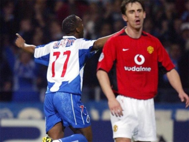 距离三双仅 距离三双仅